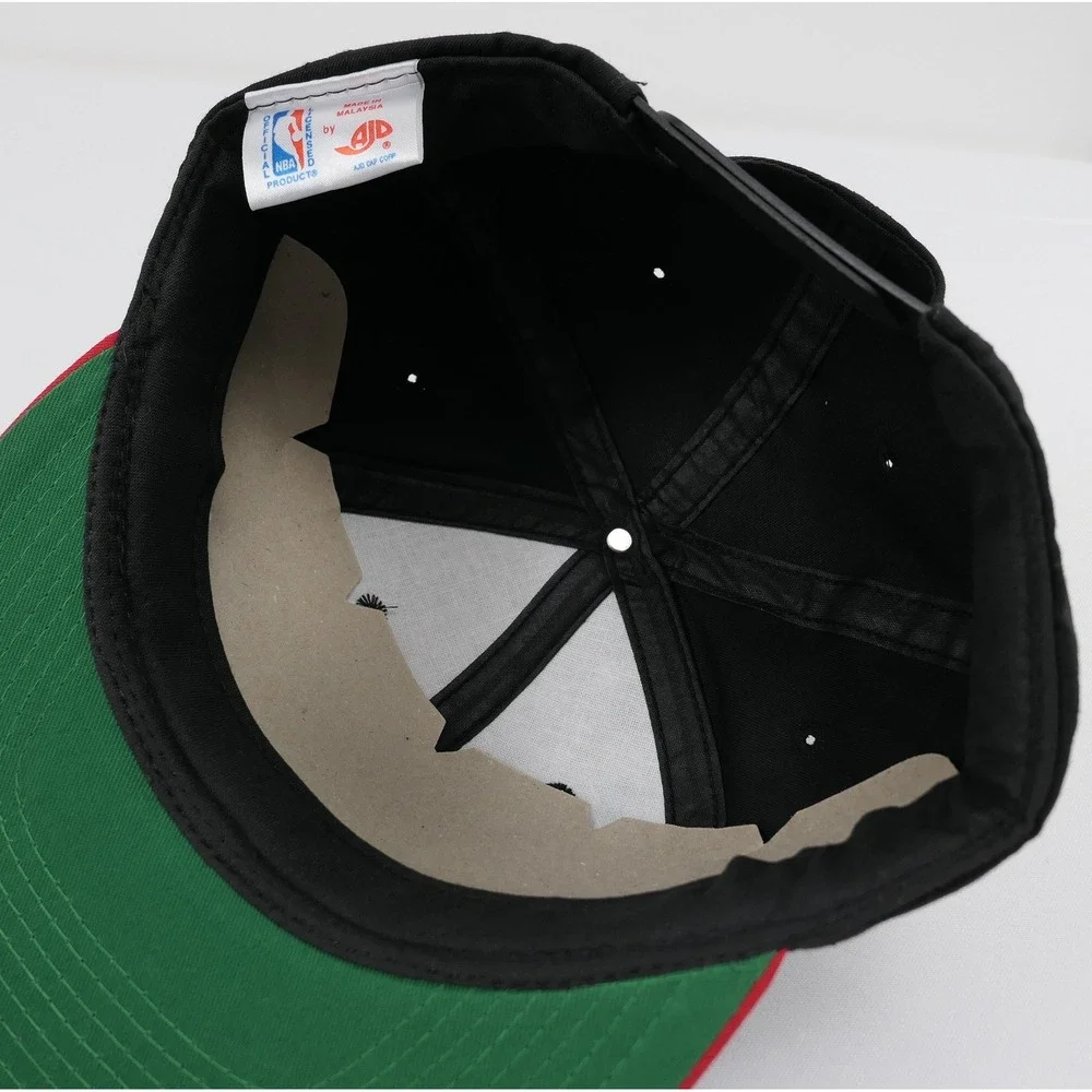NEW! 90s Chicago Bulls Snapback Hat NBA Trucker Flat Bill One Size Fits All AJD